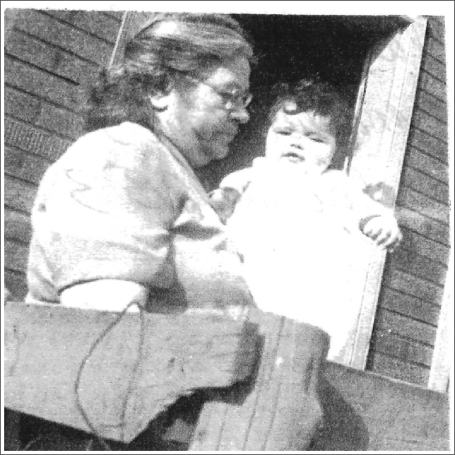 Clara (Udell) Culliford and her granddaughter.